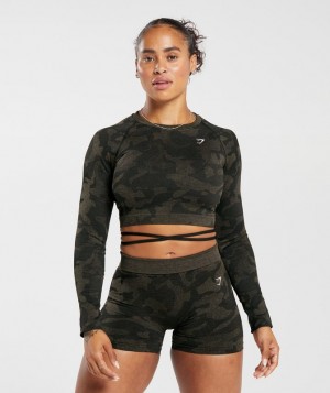 Gymshark Adapt Camo Seamless Ribbed Long Sleeve Crop Top Crop Tops Bruin | 23LWSBGDX