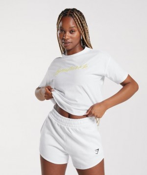 Gymshark Embroidered Graphic Midi T-Shirt T-Shirts Wit | 79GCVMETR