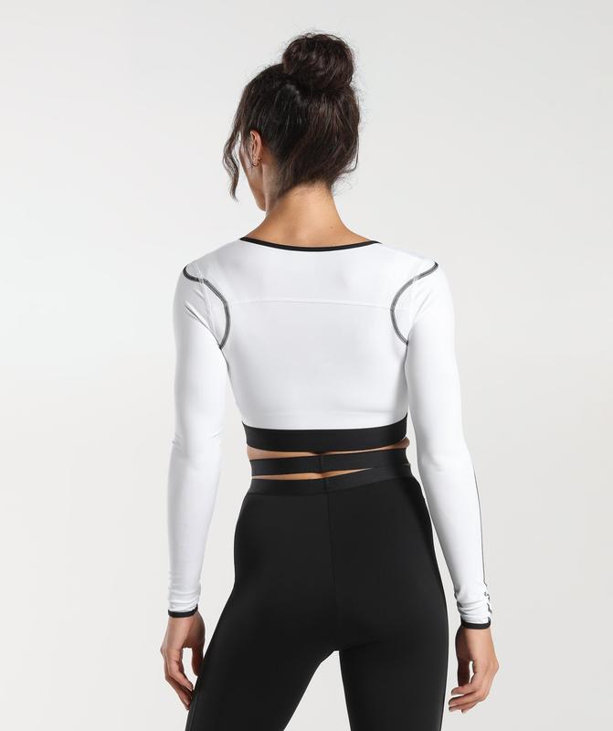 Gymshark Contrast Long Sleeve Crop Top Crop Tops Wit | 14ZJKDIOW