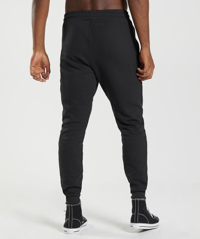 Gymshark React Joggers Broek Zwart | 24WKDYPHT