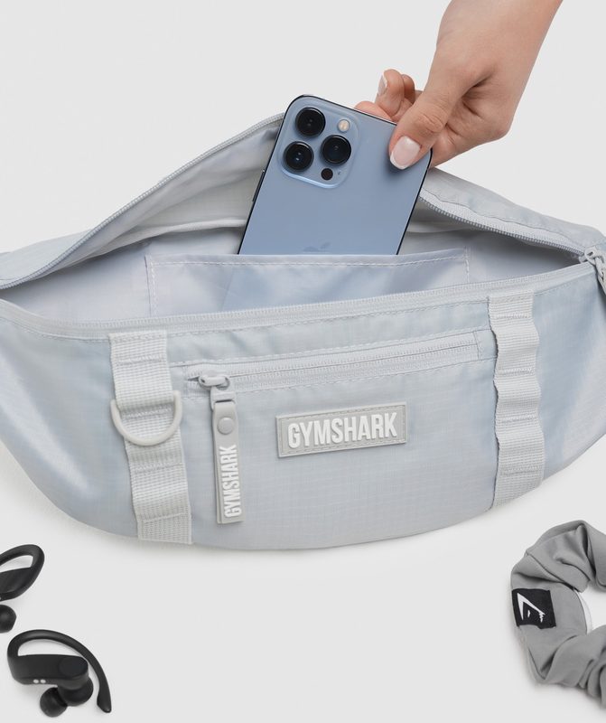 Gymshark Sleek Sling Bag All Bags Lichtgrijs | 03NYUZMLA