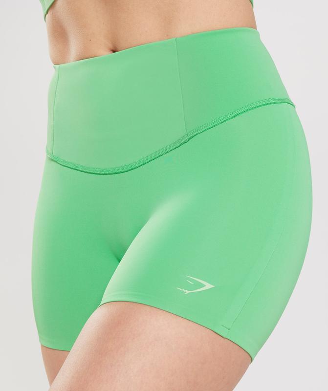 Gymshark Studio Shorts Korte Broek Groen | 57UBSOVJH